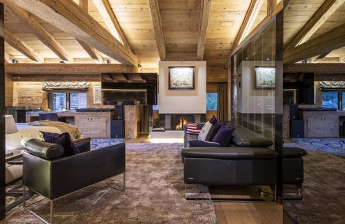 Garmisch-Partenkirchen Ski Chalet | Chalet 'Near Ski Lifts and Edelweiss' with Mountain View, Wi-Fi and Air Conditioning
