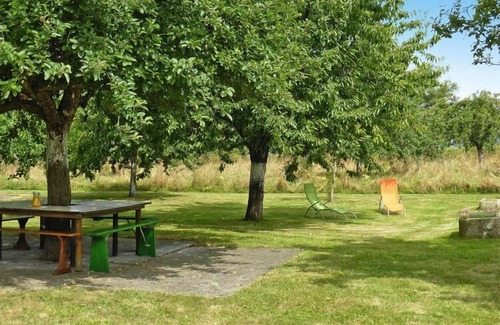 Ceaux House | Chalet near Mont St. Michel & Nature Trails