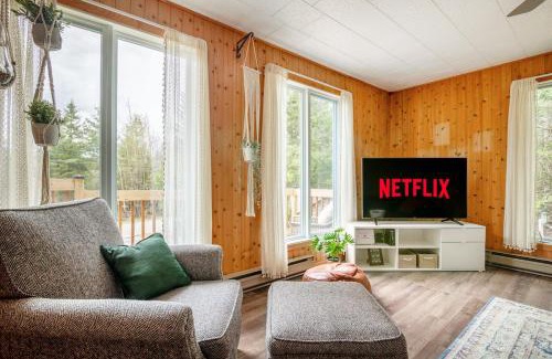 Entrelacs Ski Chalet | Chalet Oh Deer ! Spa et bois pour feu inclus