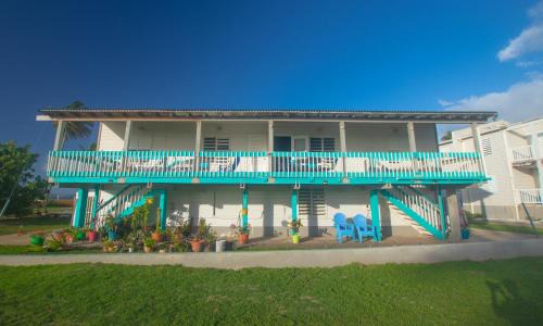 Punta Santiago Ski Chalet | Chalet Olas del Sol