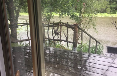 Saint-Yan Ski Chalet | Chalet on the edge of a pond in a site where nature is preserved.fishing, canoes.