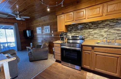 Stevensville House | Chalet on the Lake 93 w/Beach Access, Pools, Sport Courts, Fishing Pond & more!