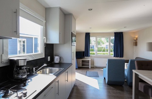 Lathum Ski Chalet | Chalet on the recreational lake and the Veluwe