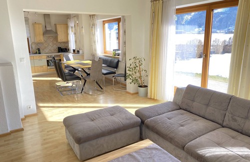 Schuttdorf Ski Chalet | Chalet Panoramablick