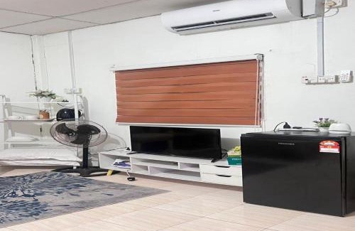 Kampung Aur Ski Chalet | Chalet pantai pandak