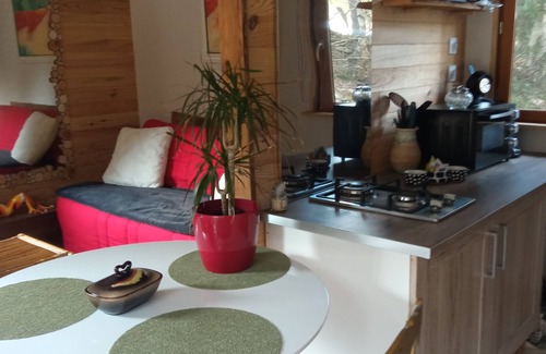 Boussoulet Ski Chalet | Chalet Papillon au Milieu D'un Bois Très Cosy en Moyenne Montagne