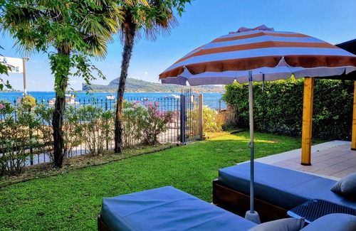 San Felice del Benaco Ski Chalet | Chalet Rio 1 directly on the beach