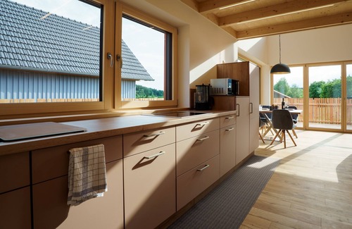 Schoensee Apartment | Chalet Reichenstein with spacious terrace and heated outdoor whirlpool