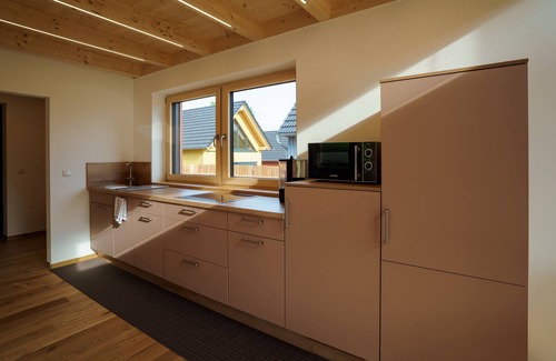 Schoensee Apartment | Chalet Reichenstein with spacious terrace and heated outdoor whirlpool