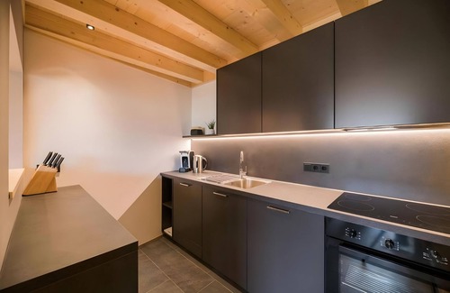 Sesto Ski Chalet | Chalet 'Rotwandwiesen 5' with Mountain View, Private Terrace and Wi-Fi