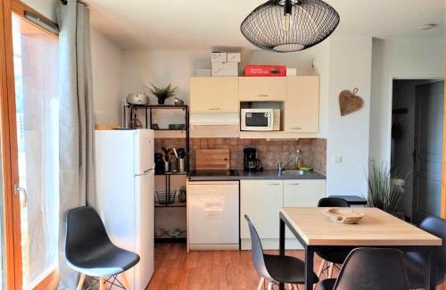 Saint-Etienne-en-Devoluy Apartment | Chalet spacieux 4 pièces - 9 pers, balcon, cuisine équipée, animaux ok - FR-1-504-644