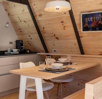 Cesana Torinese Ski Chalet | Chalet Tir Longë