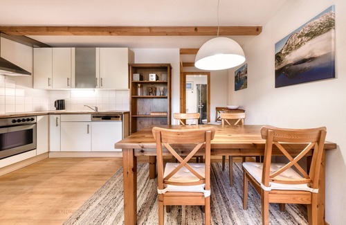 Buerserberg Apartment | Chalet Tschengla in Brandnertal