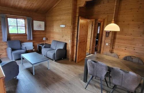 Gramsbergen Ski Chalet | Chalet Uppsala, Plus Sauna