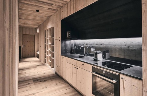 Racines Ski Chalet | Chalet 'Waldchalet mit Jacouzzi' with Mountain View, Private Terrace and Wi-Fi