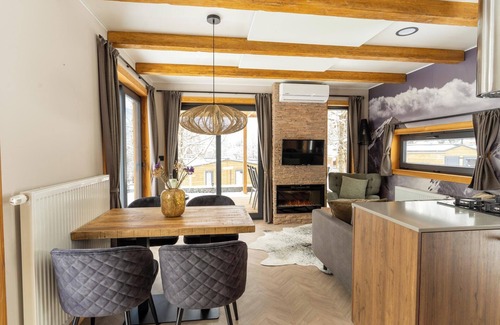 Lake Pressegger House | Chalet with 2 bedrooms and a terrace