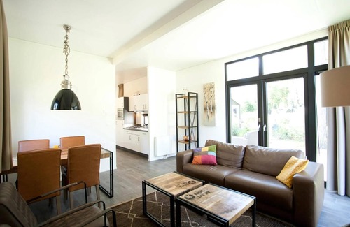 Halfweg House | Chalet with 2 bedrooms and a terrace