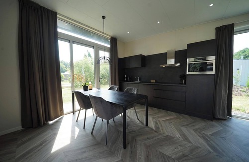 IJhorst House | Chalet with 2 bedrooms and a terrace