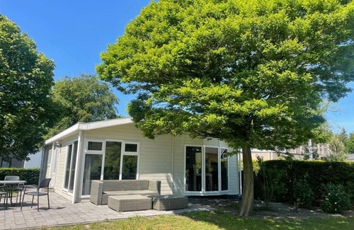 Lochem House | Chalet with 2 bedrooms and patio