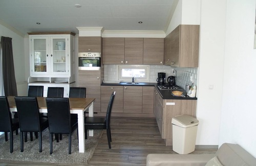 IJhorst House | Chalet with 3 bedrooms and furnished garden