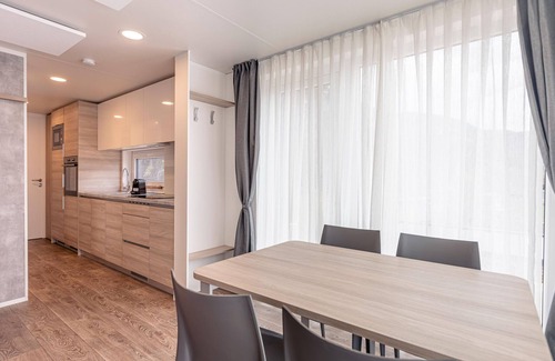 Kotschach-Mauthen Ski Chalet | Chalet with dishwasher, in the area