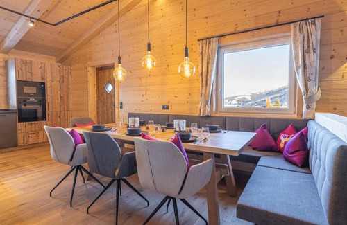 Gerlos Ski Chalet | Chalet with whirlpool & sauna on the ski slope