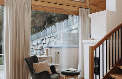 Grossarl Ski Chalet | Chalet "Zwoasom" with Mountain View, Private Terrace & Wi-Fi