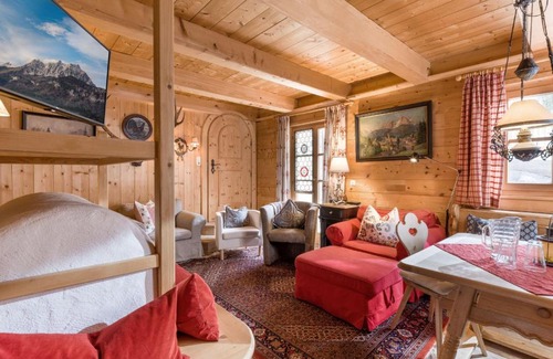Sankt Johann in Tirol Ski Chalet | Chalets Berglehen