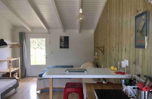 Azia Apartment | Chaleureux studio entre campagne et océan