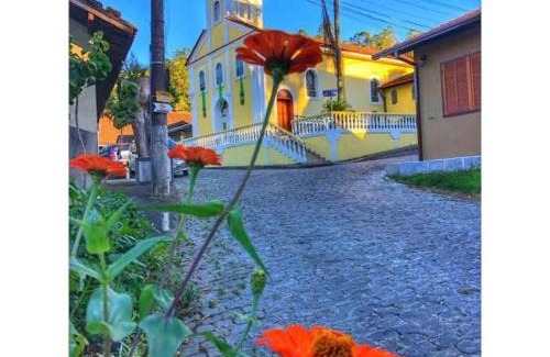 Sao Pedro da Serra House | Challet pequeno a 60 metros do Centrinho