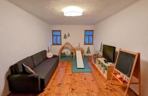 Vysoke nad Jizerou House | Chalupa, kde bejval krám