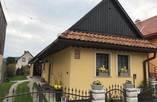 Liptovska Tepla House | Chalupa Kucbel