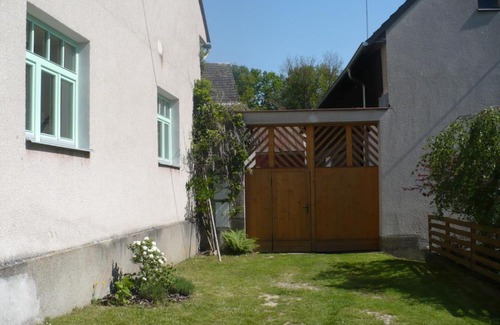 Jindrichuv Hradec Cabin | Chalupa Na Bidýlku