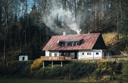 Vyprachtice House | Chalupa Orlička
