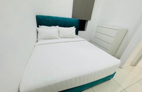 Kuala Lumpur City Centre Apartment | Chamber At KLCC