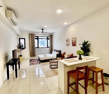 Kuala Lumpur City Centre Apartment | Chambers Residence nr Bukit Bintang by Easy Stay