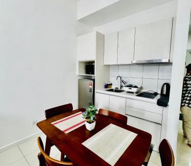 Kuala Lumpur City Centre Apartment | Chambers Residence nr Bukit Bintang by Easy Stay