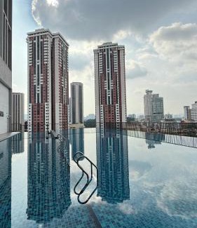 Kuala Lumpur City Centre Apartment | Chambers Suites KL