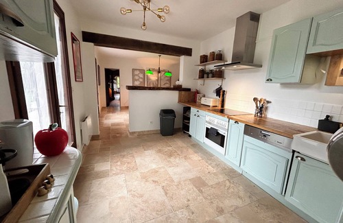 Thoury House | Chambord - Beautiful residence (12 pers) with private park and swimming pool