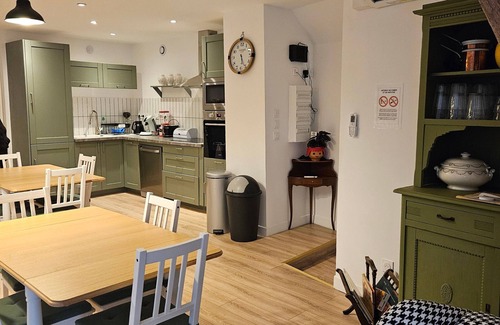 Messas Bed & Breakfast | Chambord Room with heated pool and private parking