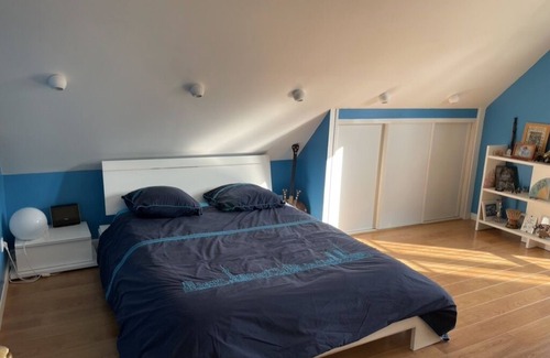Plaisir Bed & Breakfast | Chambre à Louer Dans un Domaine Avec Piscine et Tennis Proche de Versailles