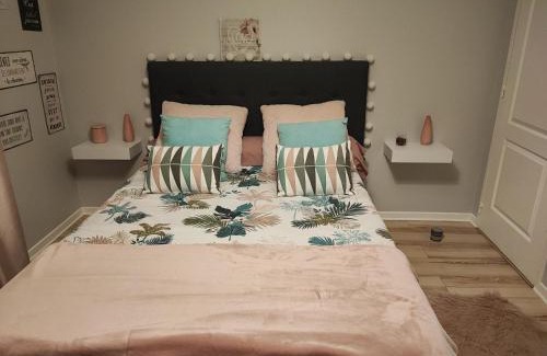 Teloche Bed & Breakfast | Chambre à louer proche circuit