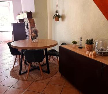 Aurignac House | Chambre au domaine du moulin du pont