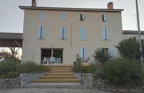 Couthures-sur-Garonne House | Chambre chez les gens de Garonne