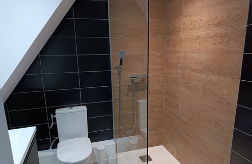 Merignac Bed & Breakfast | Chambre Cosy Indépendante