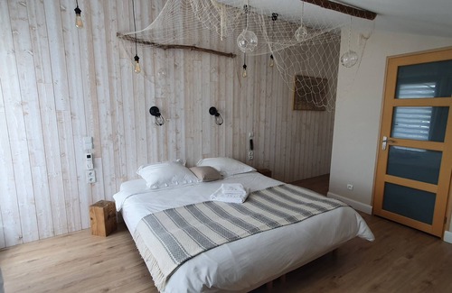 Braud-et-Saint-Louis Bed & Breakfast | Chambre D'hôte Dans la Propriété de 1730 L'escapade Girondine