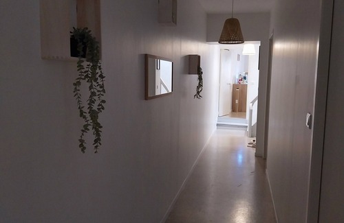 Saint-Bris-le-Vineux House | Chambre D'hotes