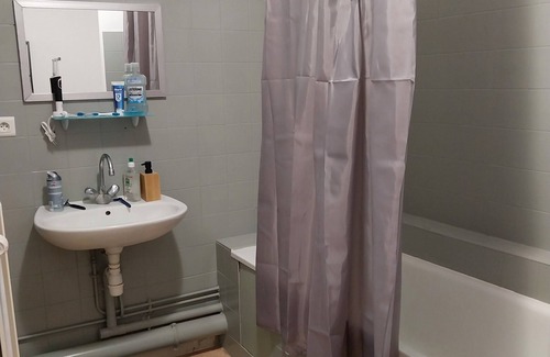 Saint-Bris-le-Vineux House | Chambre D'hotes