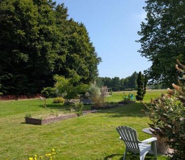 La Chapelle-aux-Bois Bed & Breakfast | Chambre d'hôte La Suite Domaine du Bagnerot