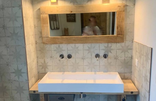 Labastide-Marnhac Villa | Chambre D'hôtes Safran du Quercy 2 à 4 Personnes